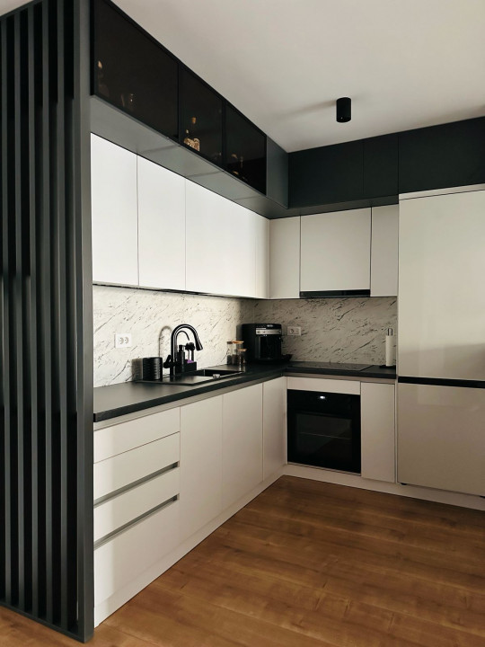 3 camere , 71 mp, Lux , gara, Panorama terasa, zona Zorilor