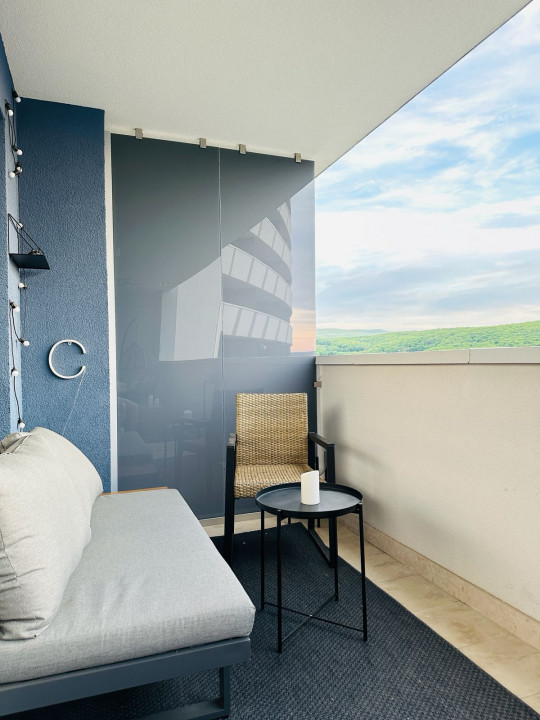 3 camere , 71 mp, Lux , gara, Panorama terasa, zona Zorilor