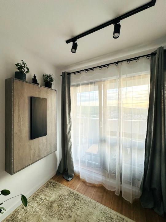 3 camere , 71 mp, Lux , gara, Panorama terasa, zona Zorilor
