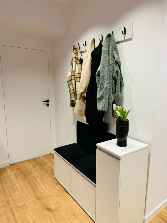 3 camere , 71 mp, Lux , gara, Panorama terasa, zona Zorilor
