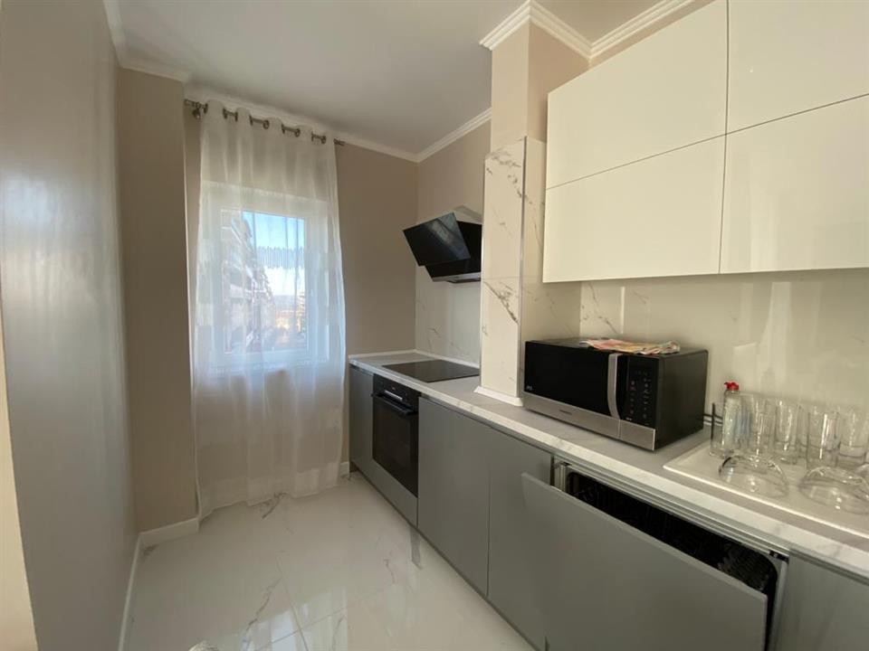 2 camere , decomandat, Lux, 62 mp, garaj, terasa, zona Buna ziua