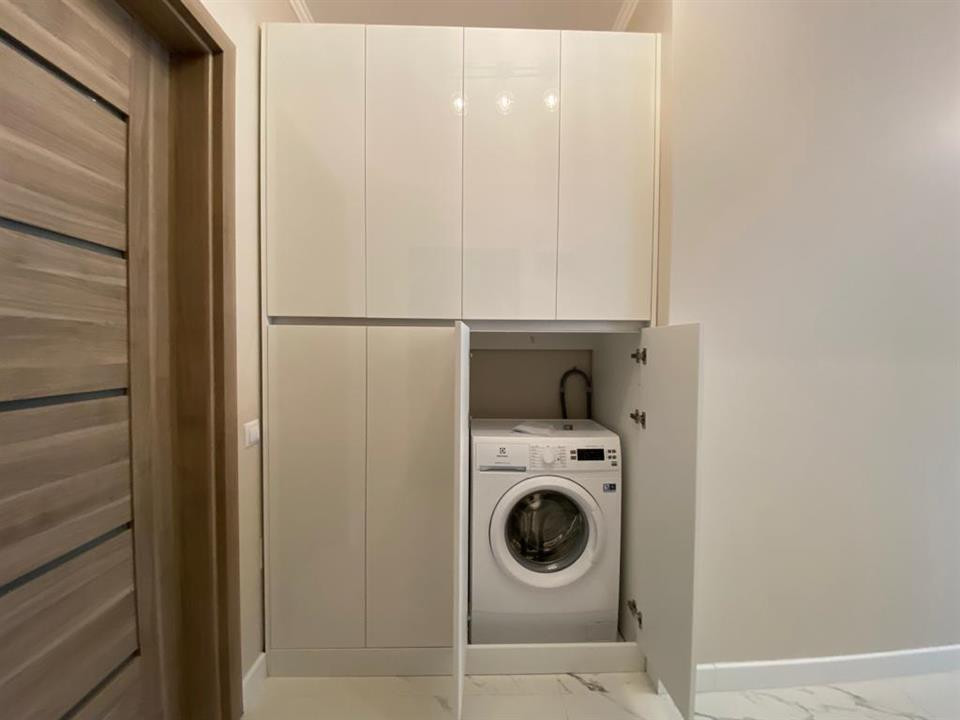 2 camere , decomandat, Lux, 62 mp, garaj, terasa, zona Buna ziua