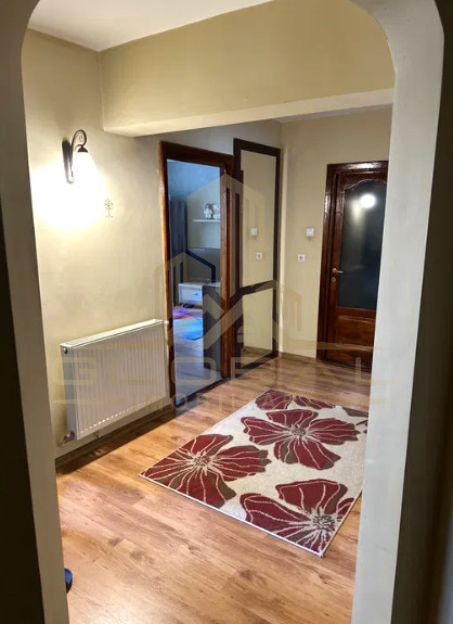 2 camere ,decomandat, 56 mp, 2 balcoane, zona hotel Paradis, Marasti