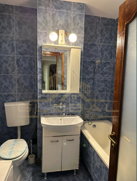 2 camere ,decomandat, 56 mp, 2 balcoane, zona hotel Paradis, Marasti