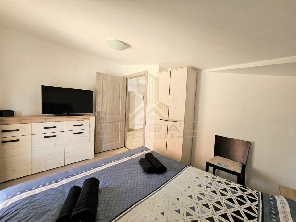 10 camere , 200 mp, zona str.Borhanciului, Borhanci