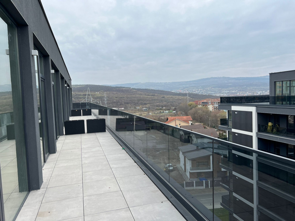 Penthouse 3 camere ,TVA INCLUS  parcare, terasa,  Gheorgheni-Sopor