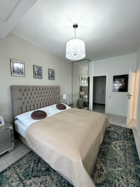 3 camere , 70 mp, garaj, terasa, zona str. Buna Ziua