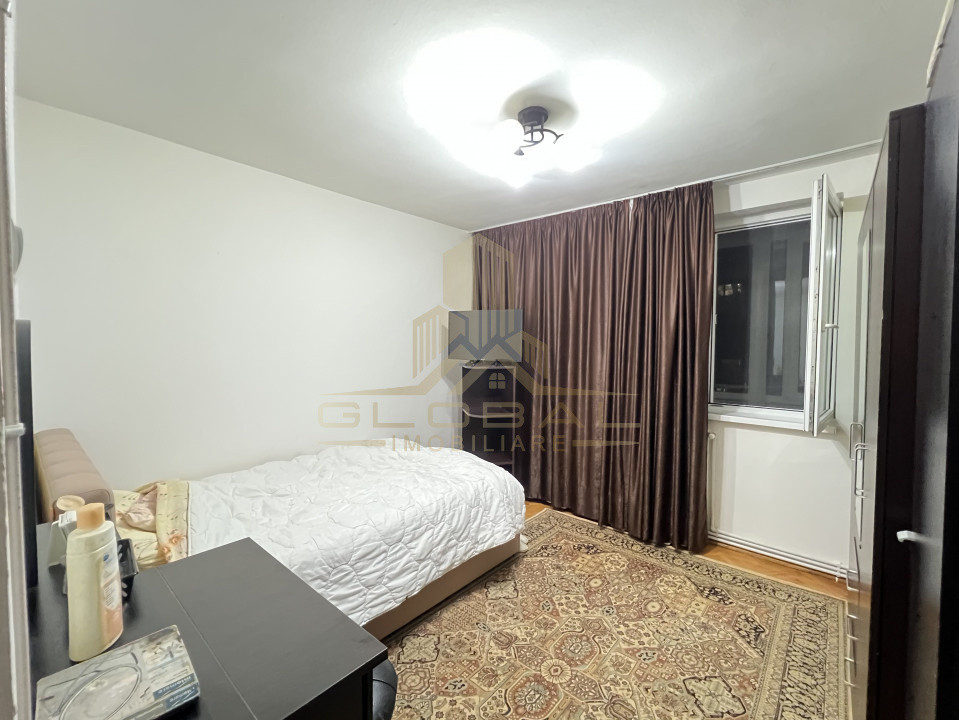 2 camere ,decomandat, 43 mp,  parcare, terasa, zona Gheorgheni