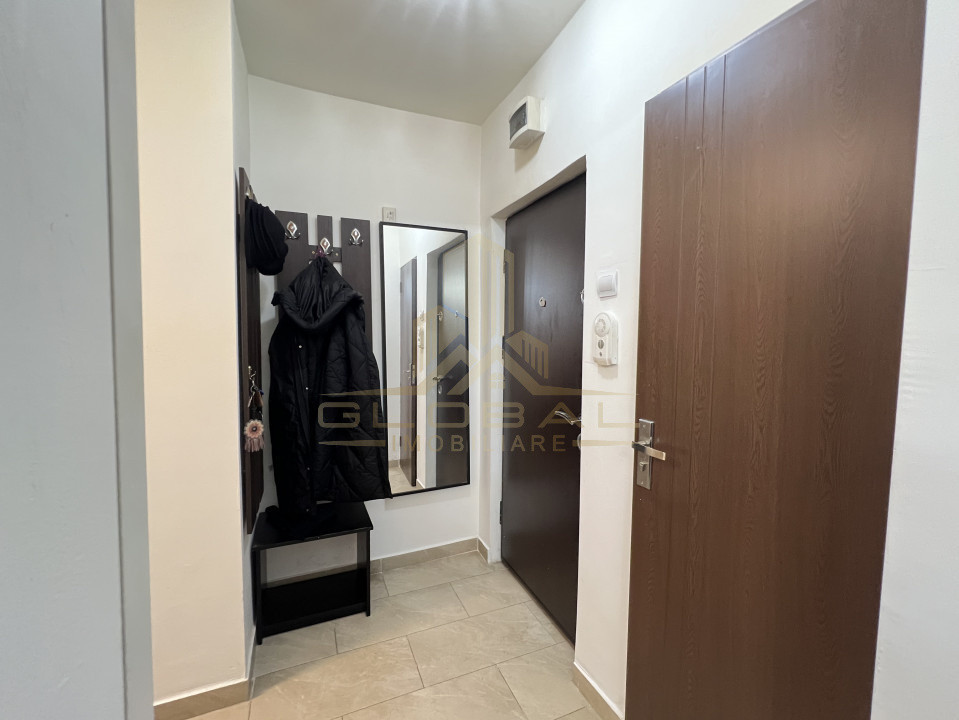 2 camere ,decomandat, 43 mp,  parcare, terasa, zona Gheorgheni