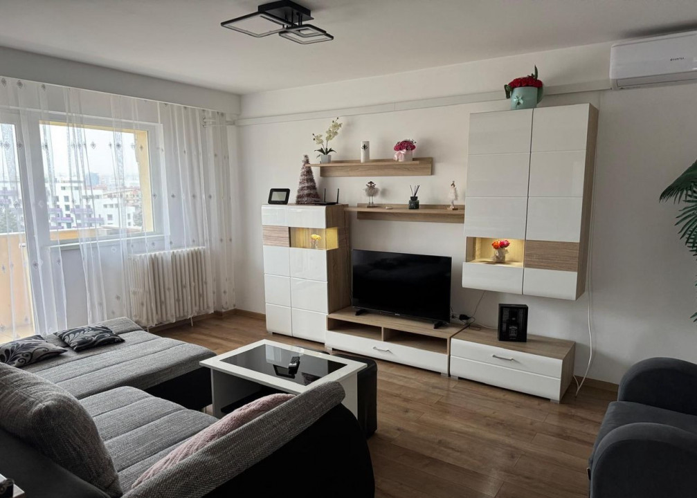 4 camere , 80 mp, Nou, 2 bai , zona str.Aurel Vlaicu , Marasti 