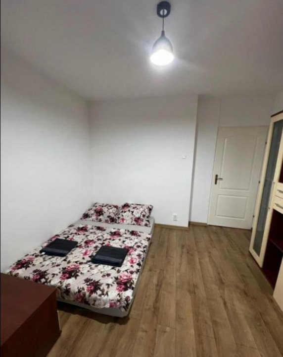 4 camere , 80 mp, Nou, 2 bai , zona str.Aurel Vlaicu , Marasti 