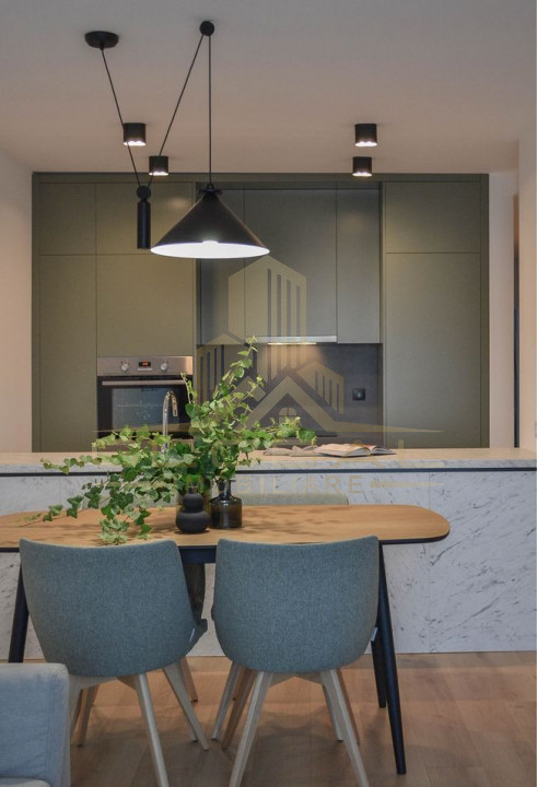 3 camere ,Lux , IMOBIL NOU, 77 mp, parcare, terasa, Gheorgheni