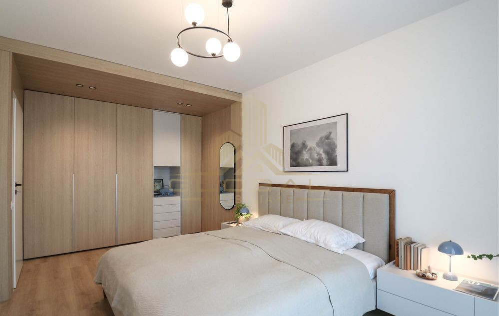 3 camere ,Lux , IMOBIL NOU, 77 mp, parcare, terasa, Gheorgheni