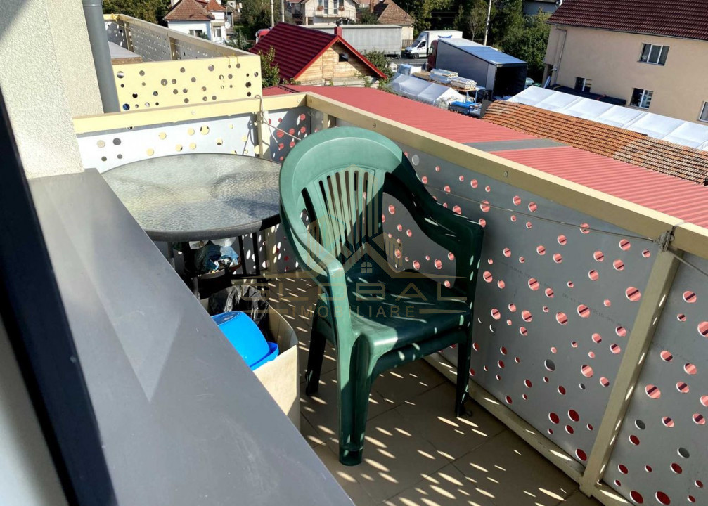 2 camere ,decomandat, 52 mp,  terasa, zona str.Traian Vuia