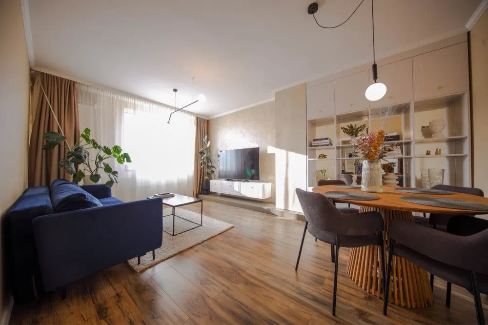 2 camere decomandat, Lux, Totul Nou. parcare, Ghergheni