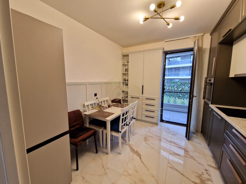 4 camere , 82 mp, Ultrafinisat , Garaj, terasa, Zorilor 