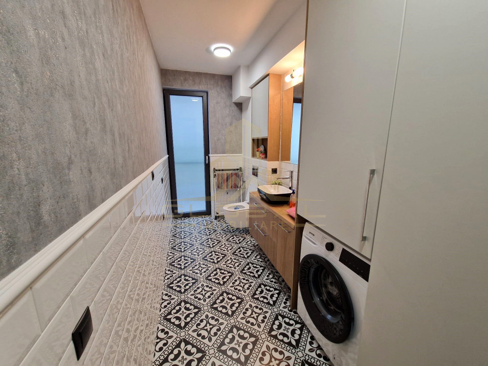 4 camere , 82 mp, Ultrafinisat , Garaj, terasa, Zorilor 