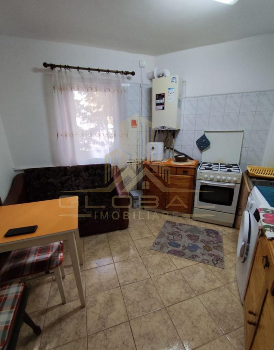 2 camere ,decomandat, 55 mp,  balcon, zona str.Teleorman, Marasti