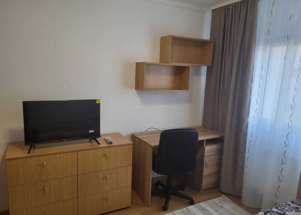 3 camere ,decomandat, 70 mp,  parcare, terasa, zona str.Aurel Vlaicu, Marasti