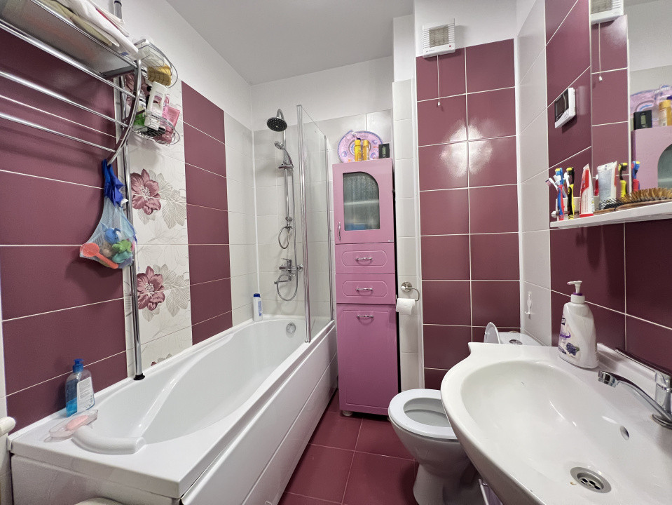 3 camere ,69 mp,  parcare, terasa, Iulius Mall Sopor