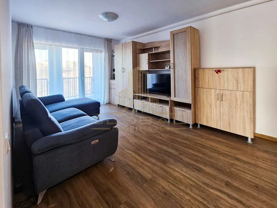 3 camere ,Lux, 63 mp, garaj, terasa, zona Scala Frunzisului -Zorilor