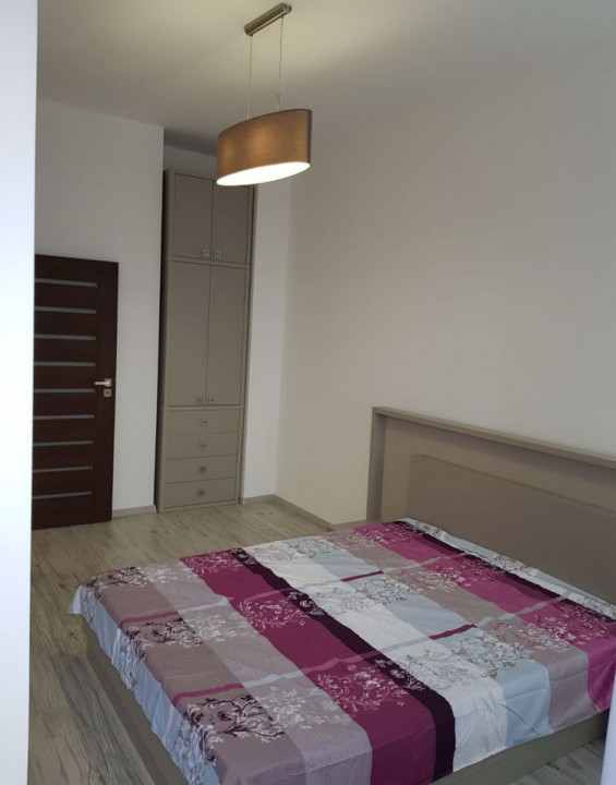 2 camere, LUX, 47 mp,  terasa, zona str.Ploiesti, Semicentral