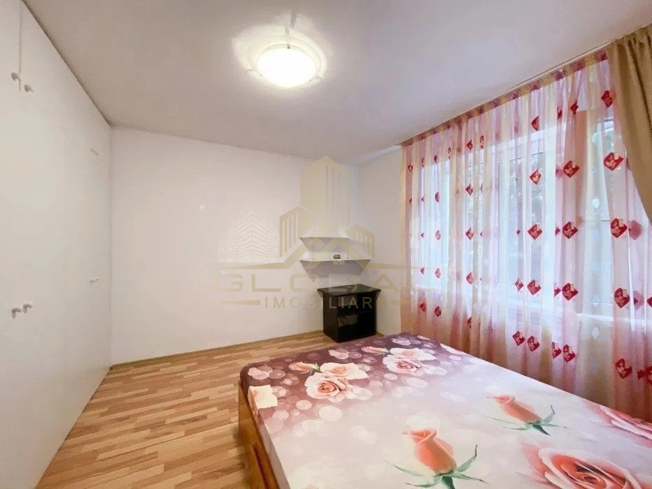2 camere, decomandat, 41 mp, zona str.13 septembrie, Centru