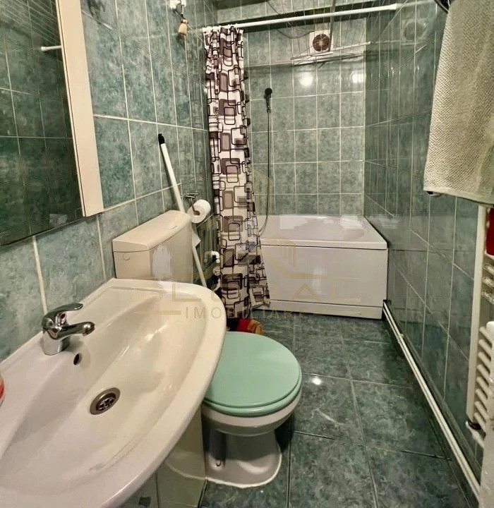 2 camere, decomandat, 41 mp, zona str.13 septembrie, Centru