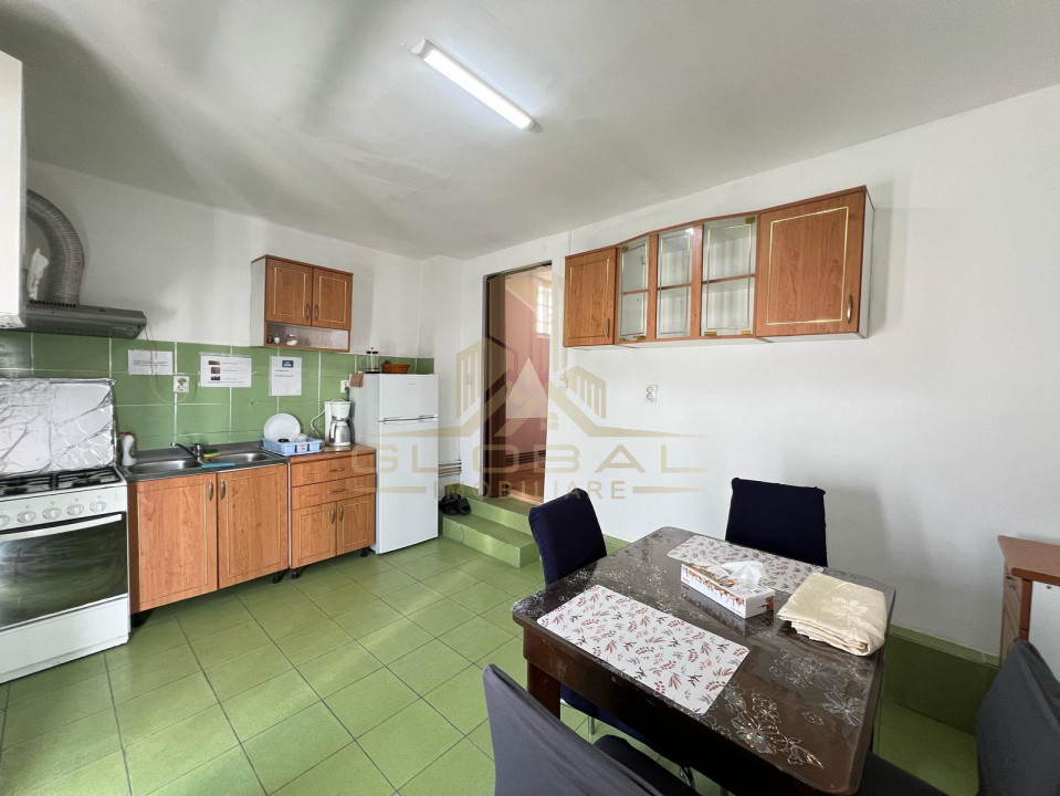 2 Case, Teren 440 mp, 6 unitati, curte, grădină, Str.Sobarilor, Iris