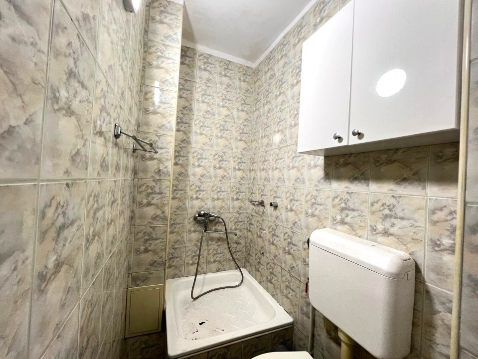 3 camere ,decomandat, 2 bai, parcare, zona The Office- Marasti