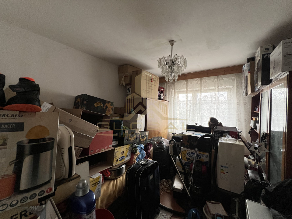 3 camere ,decomandat, 65 mp, 2 bai,  balcon, zona str.Rovine, Marasti