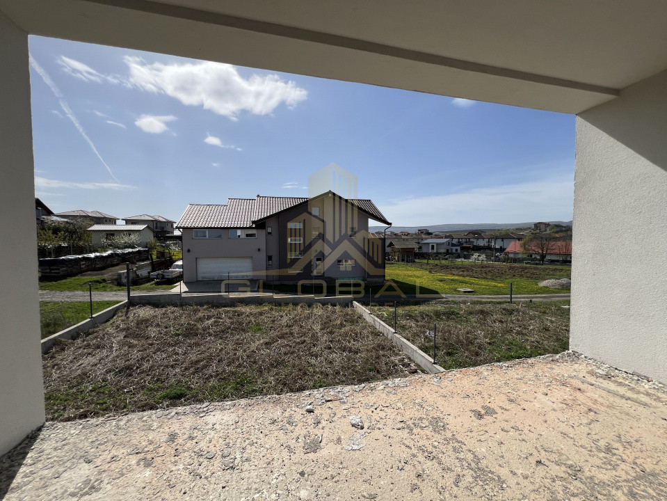 Casa Individuală 4 camere 120 mp. Garaj Curte 397 mp. .Zapodei Dezmir