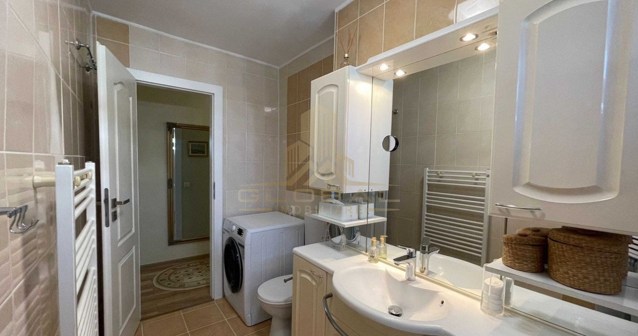 4 camere , LUX, 92 mp, garaj  zona str. C.  Brancusi, Gheorgheni