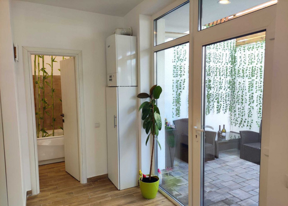 2 camere, 46 mp, curte, zona str. Strada Edgar Quinet, Manastur / Campului