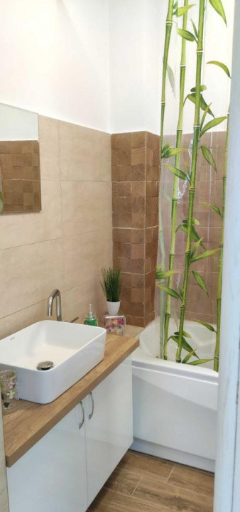 2 camere, 46 mp, curte, zona str. Strada Edgar Quinet, Manastur / Campului