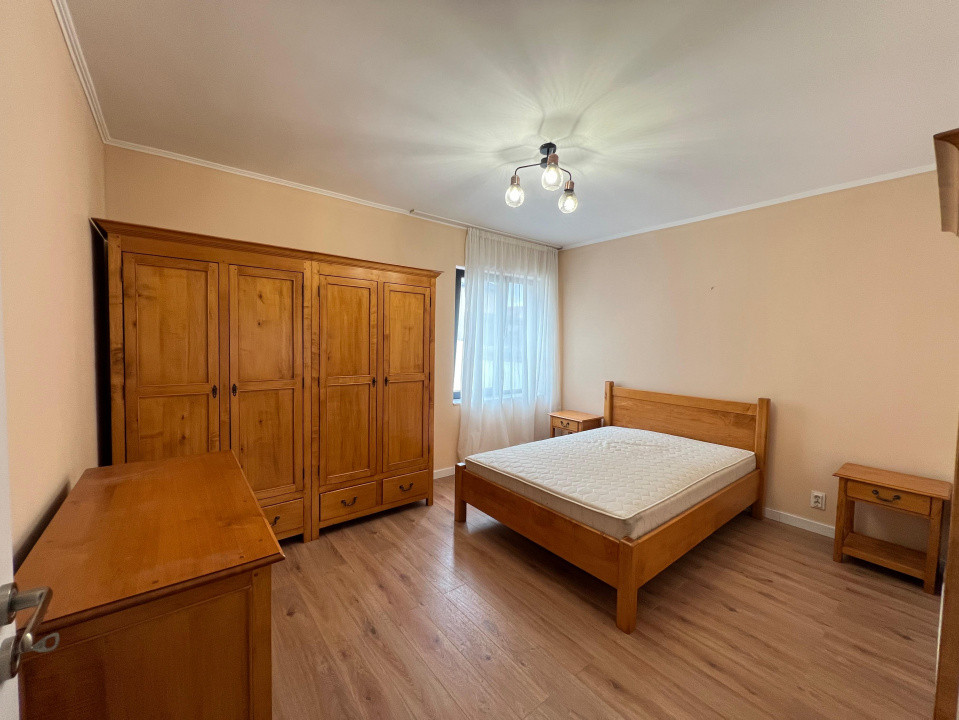 3 camere , LUX, 85 mp. 2 bai, lift, garaj  terasa, Buna-Ziua