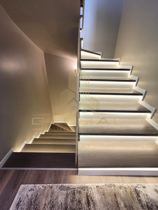 Vila 4 camere , 160 mp, terasa, jacuzzi, Panorama zona Iris, Voronet