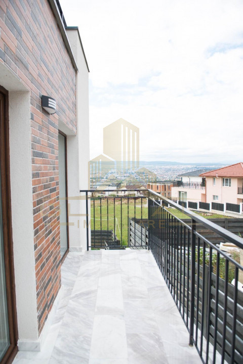 Vila 4 camere , 160 mp, terasa, jacuzzi, Panorama zona Iris, Voronet