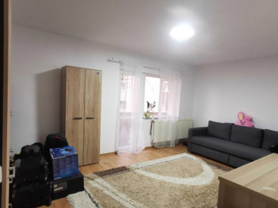 3 camere, decomandat, 69 mp,  balcon, zona Piata Zorilor, Zorilor