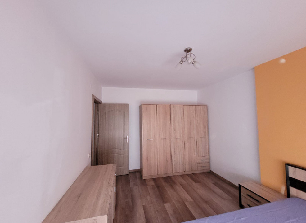 3 camere , LUX, 70 mp,, garaj, Iulius Mall Gheorgheni