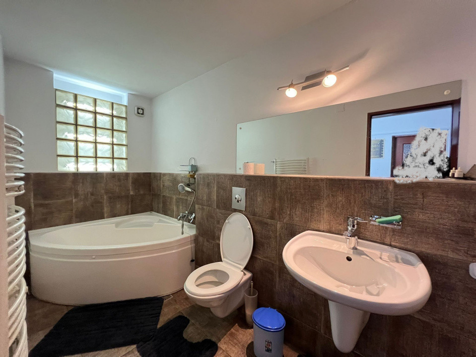 Casa + anexa.380 mp. teren 568 mp. str.Constantin Brancusi, Gheorgheni