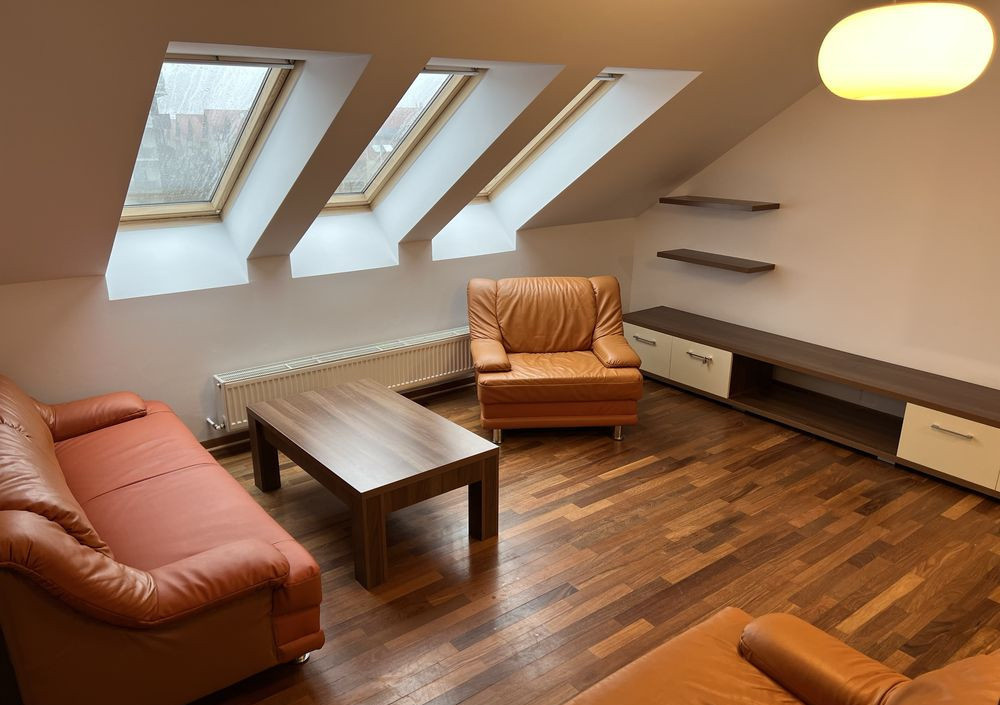 2 camere, 65 mp, zona str. Buna Ziua