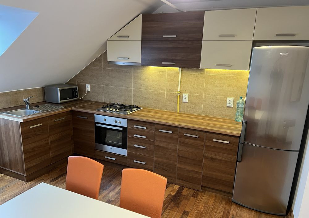 2 camere, 65 mp, zona str. Buna Ziua
