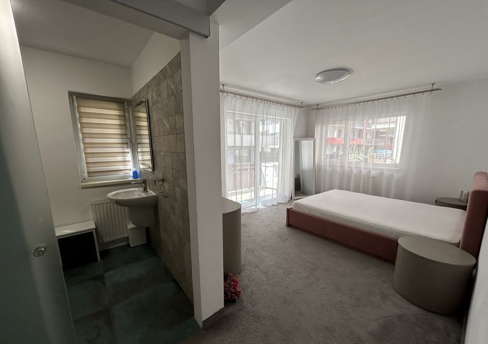 3 camere , 85 mp, 1 parcare, terasa, zona  Buna-Ziua