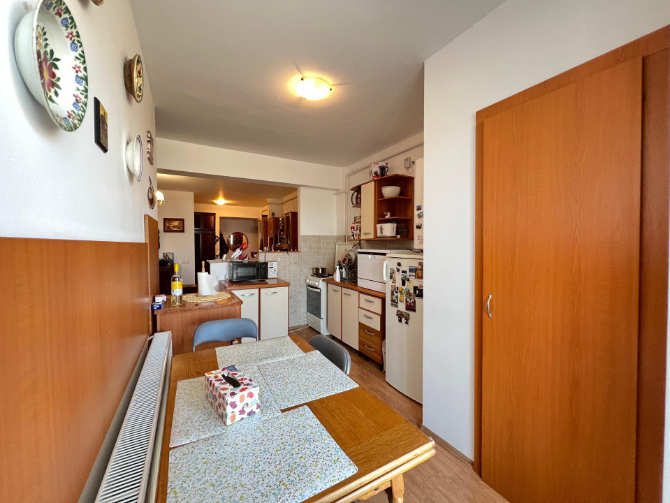 2 camere ,54 mp, 1 parcare, balcon zona str. Calea Turzii, Buna-Ziua