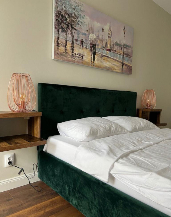 2 camere, 61 mp. Lux , Totul Noua, garaj, Frunzisului Zorilor