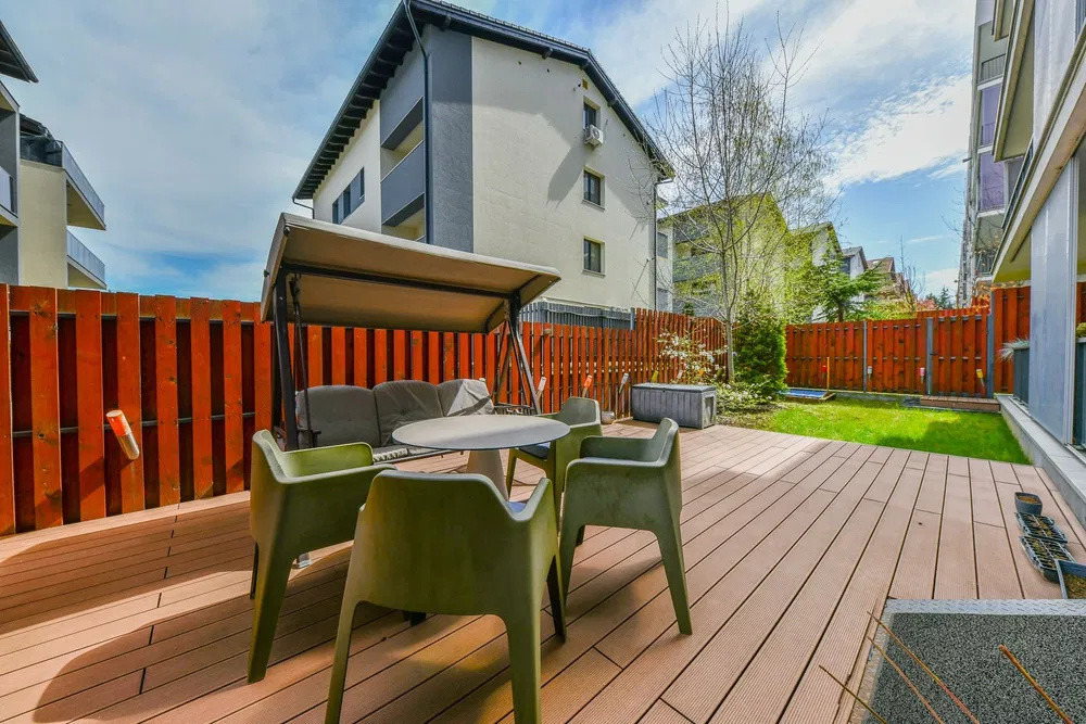 3 camere Lux, 82 mp, gradina 55 mp, garaj  Buna Ziua