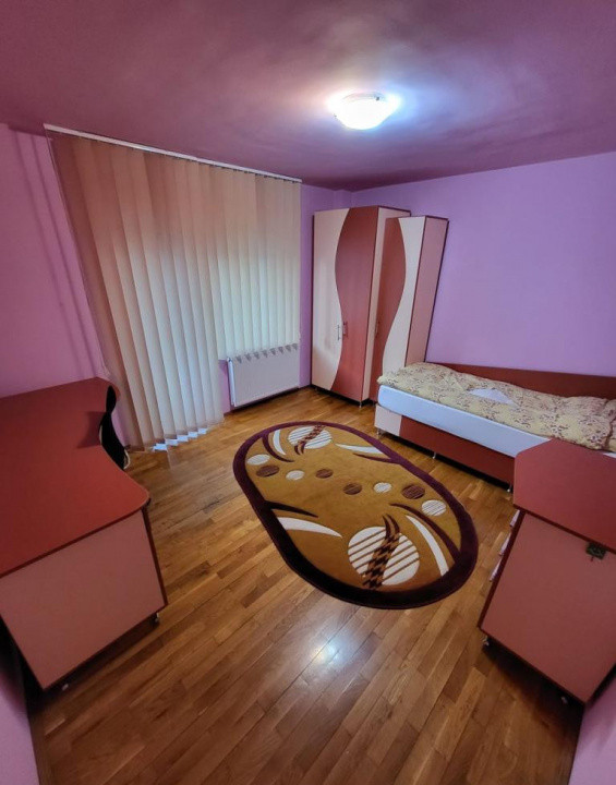 3 camere, decomandat, 80 mp,  balcon, zona str. Dorobantilor, Marasti
