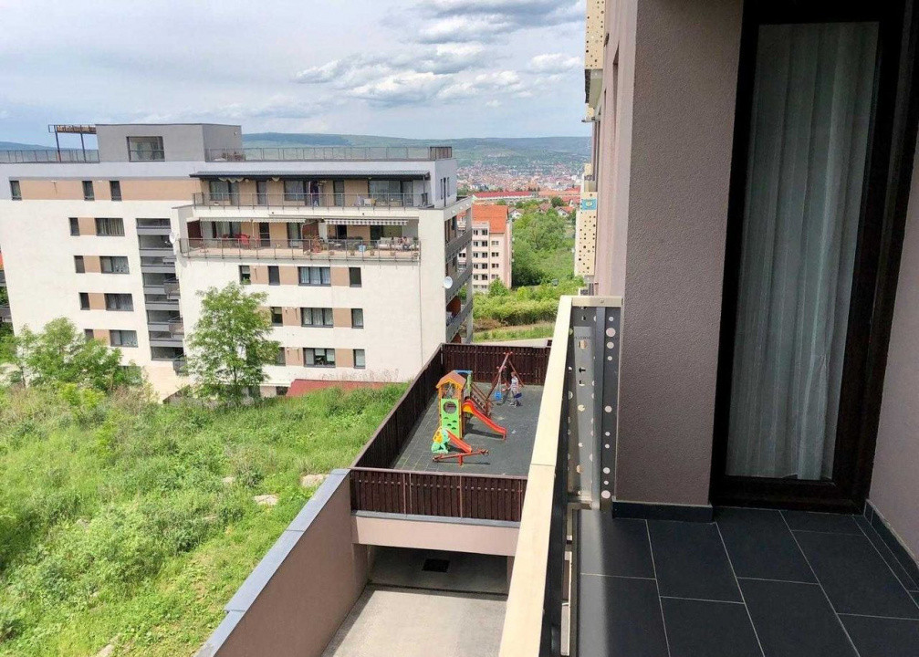 2 camere ,Lux, Nou,46 mp, garaj. terasa, zona Calea Turzii Zorilor