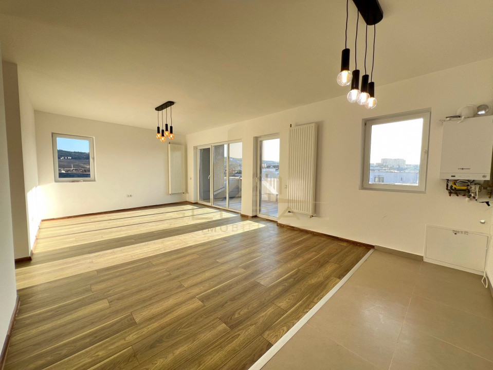 Pentrhouse Finisat, 3 camere 81 mp, graj, 45mp. terasa, Buna ZIua